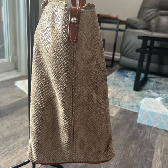 Gold/shimmer Snake pattern, brown handle. No longer available on website - Picture 10 of 12